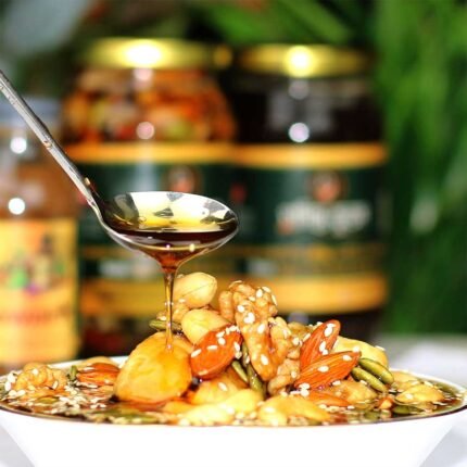 ব্ল্যাক মধু যুক্ত সুপার প্রিমিয়াম মধু বাদাম